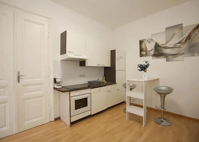 Elegance Gem With Free Parking And Fast Internet 250 Mbits