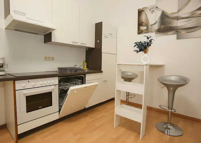 Appartement Elegance Gem With Free Parking And Fast Internet 250 Mbits